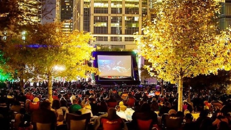 free holiday movies in houston