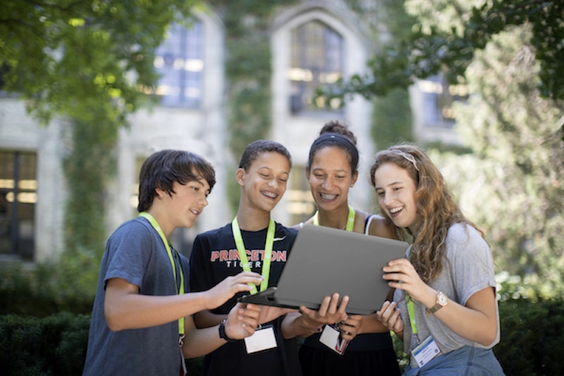 iD Tech: The Summer STEM Camp Your Kids Will Love