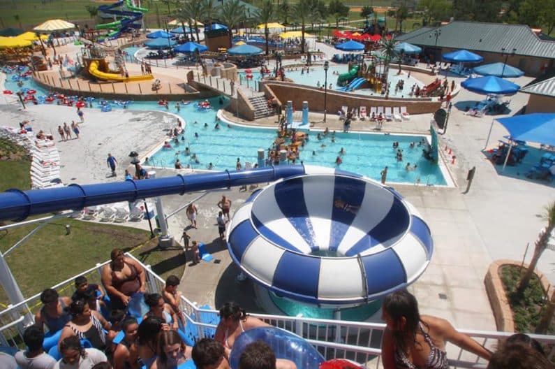Houston Waterparks: Best Water Parks for Indoor & Outdoor Summer Fun in Texas 7 Pirates Bay Baytown