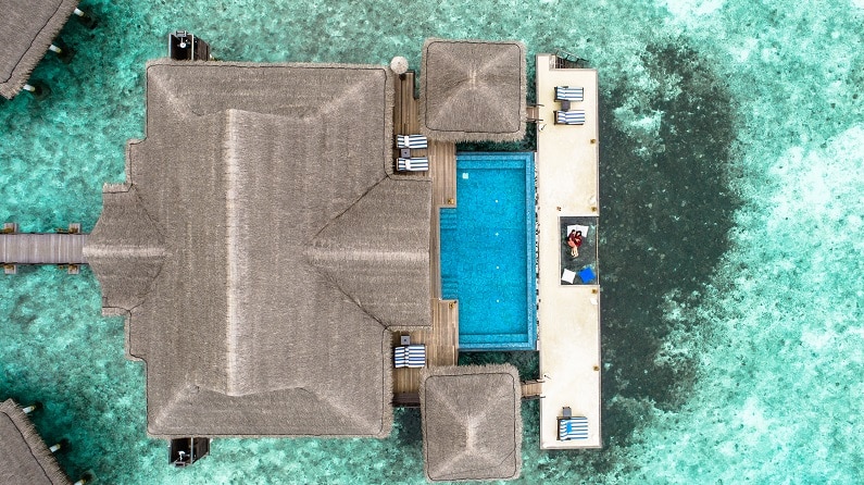 The Best Sites for Booking a Beach House, Cabin or Other 
