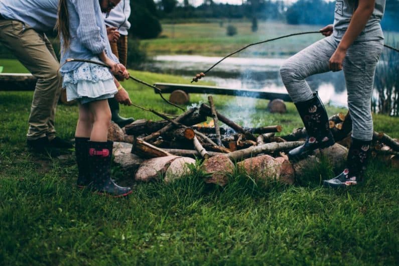 Best Camping Activities With Family & Campgrounds Near Houston 1 Campfire image from Unsplash