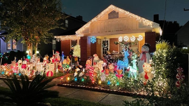 Houston neighborhood Christmas lights | Christmas Lights at Lights in the Woodland Heights