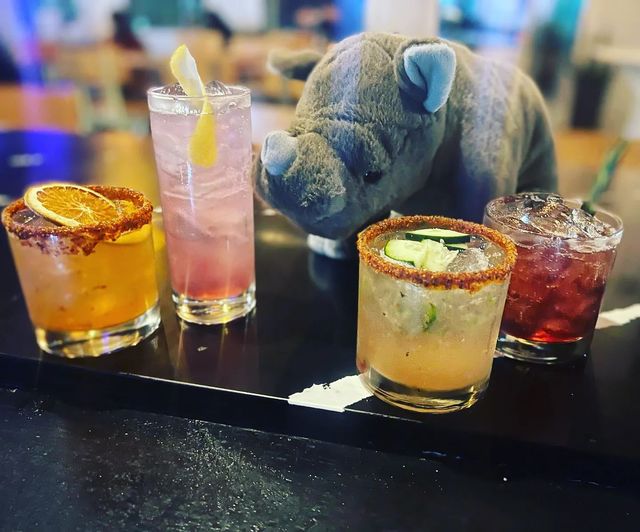 Cocktails at White Rhino in Houston