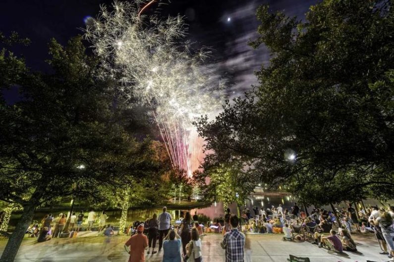 Woodlands Memorial Fireworks Show