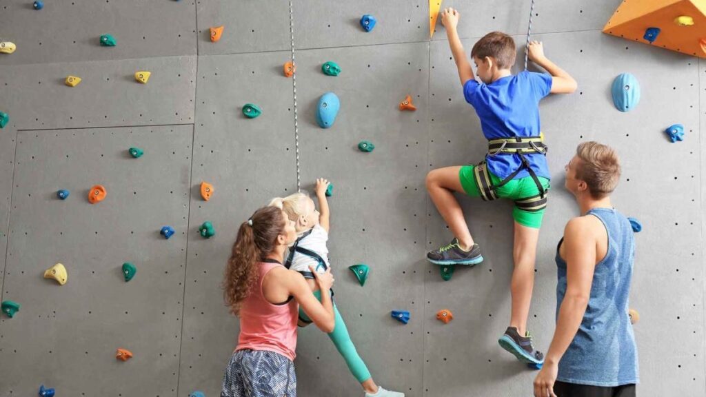 Houston Summer Camps 2022 - Rock Wall Climbing - Elite University Camp Midtown