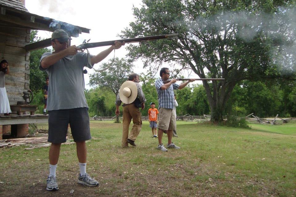 Father’s Day 2022 Events in Houston – Gun Class, Crawfish, Car Show & more!
