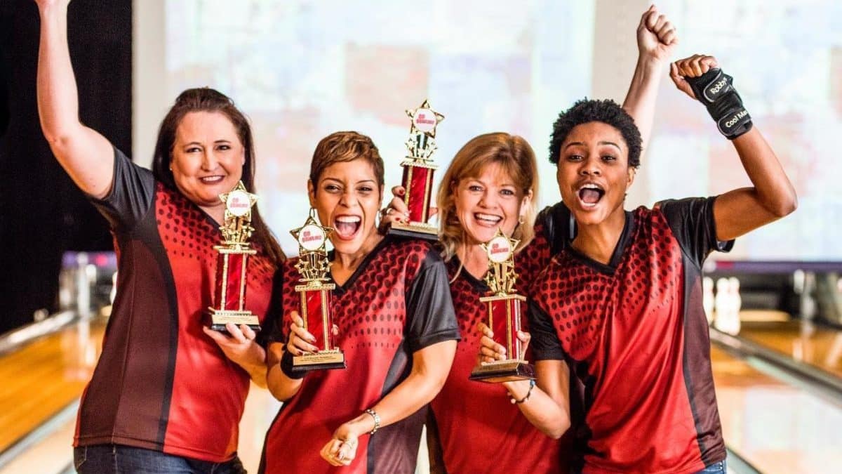Bowling in Houston - 10 Best Bowling Alleys & Places in Bayou City 8 Copperfield Bowl