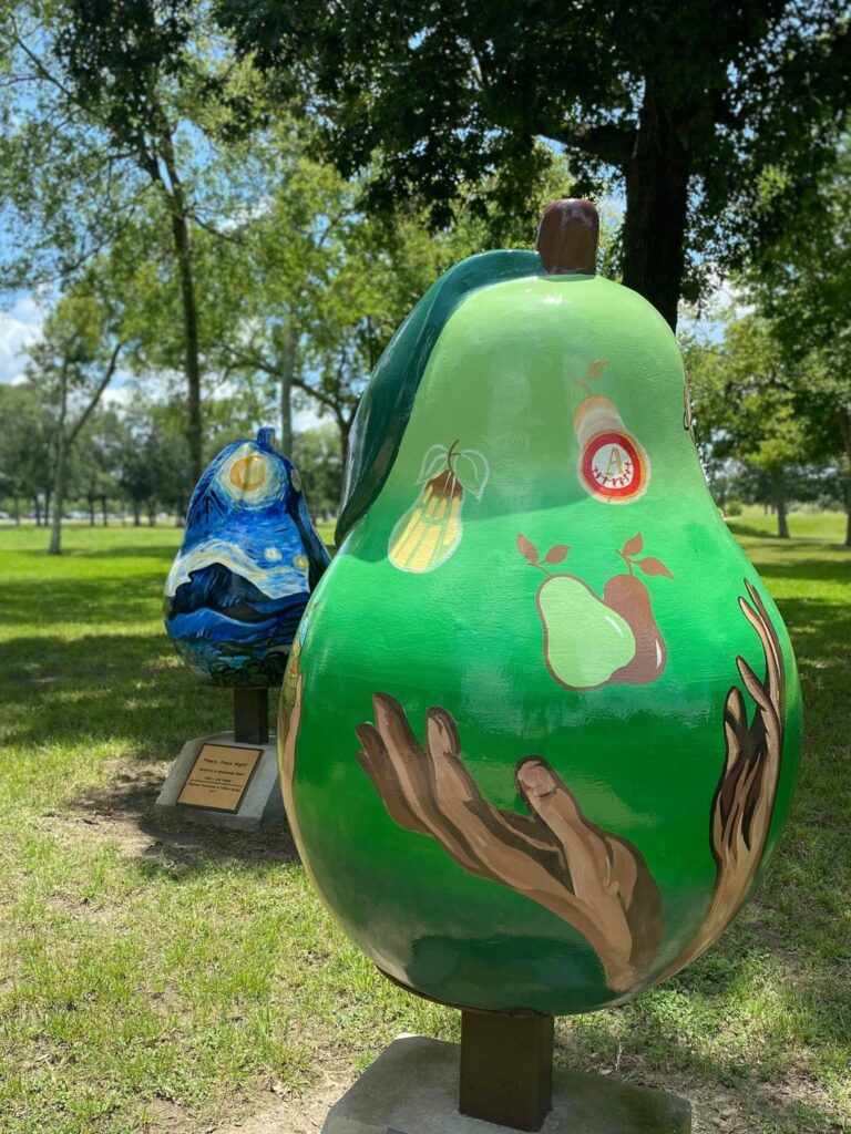 Things to do in Pearland, Texas - Pear-scape