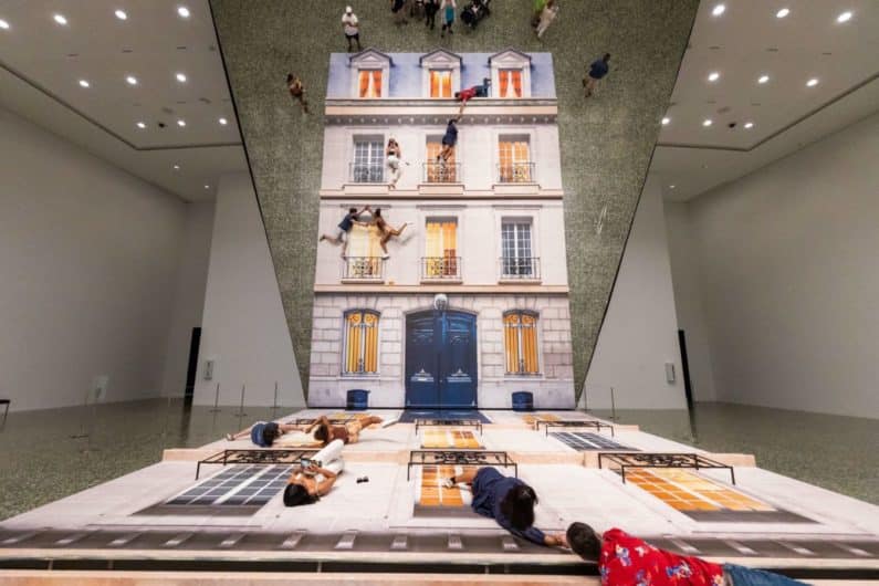Art Crowd | After-Hours Access to “Leandro Erlich: Seeing Is Not Believing”