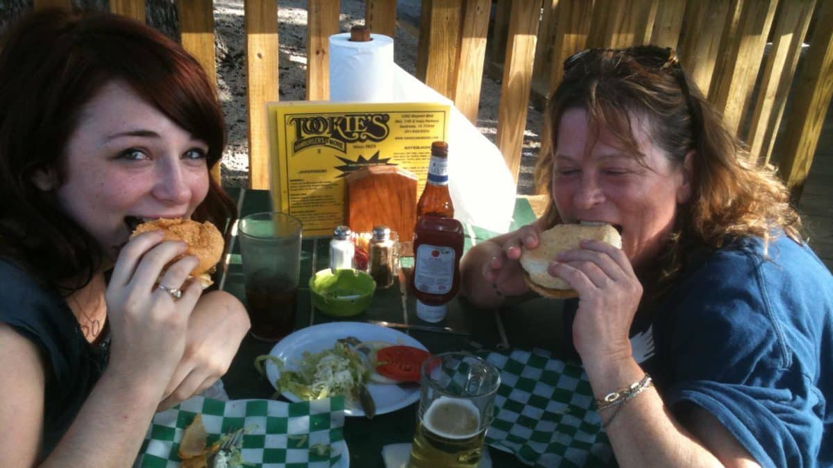 Best Kemah Boardwalk Restaurants - Tookie's Burgers