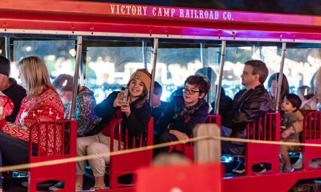 Alvin Christmas Train 2022 Guide –  Hours, Tickets & more!