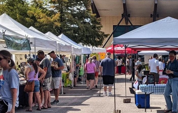 The Best Cheap and Free Things to do in Sugar Land - Farmer's Market at Imperial