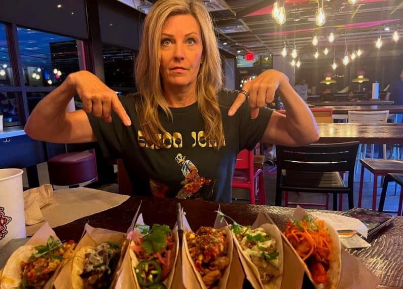 Restaurants Open Late in Houston - Velvet Taco