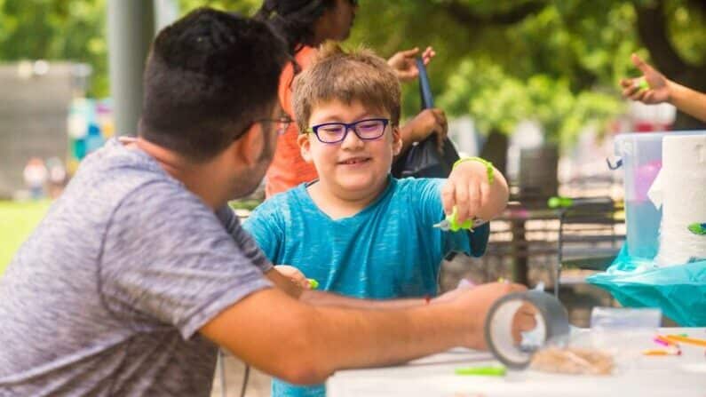 Things to do in Houston with kids this weekend of February 10 | LED Bracelets: Family Art Workshop