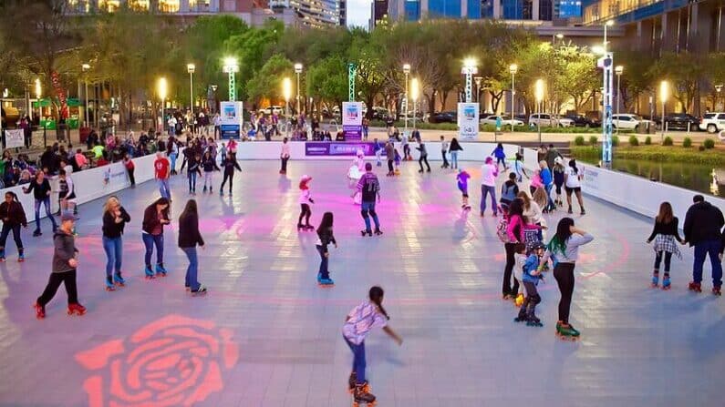 Things to do in Houston with kids this weekend of February 10 | Opening Night at The Rink: Rolling