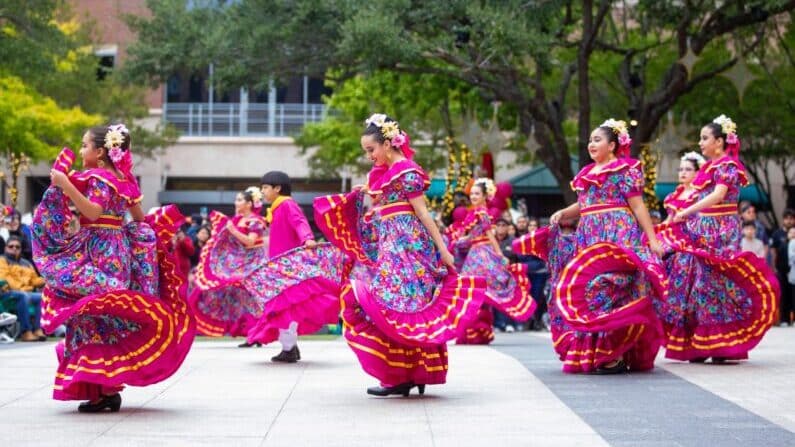 Things to do in Houston this week Feb 13 | Party Gras at Sugar Land Town Square