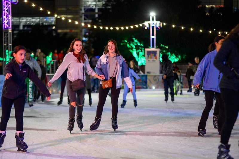 Enjoy Winter Wonders with Frostival and Green Mountain Energy Ice at Discovery Green!