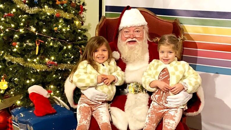 Things to do in Houston with kids this weekend of December 1 | Toy Museum Holiday Market