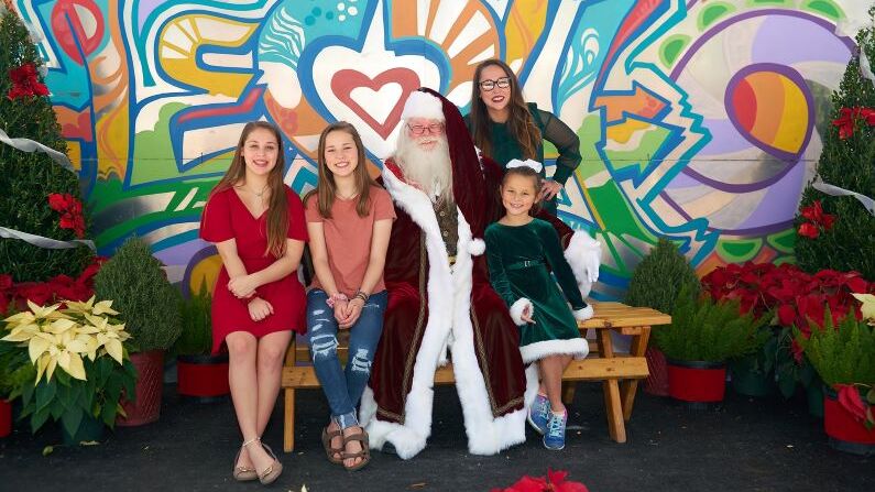 Things to do in Houston with kids this weekend of December 1 | 2023 Holiday Festival