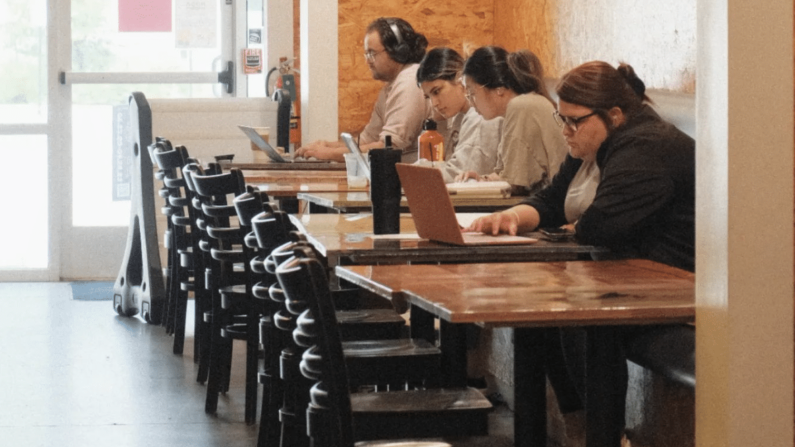 Places to study in Houston - The Nook Cafe