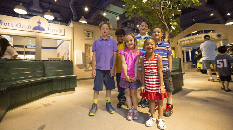 Indoor Playgrounds Houston - Fort Bend Children's Discovery Center