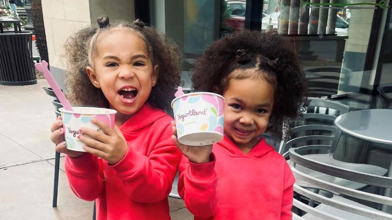 Yogurtland Classic fro-yo in houston
