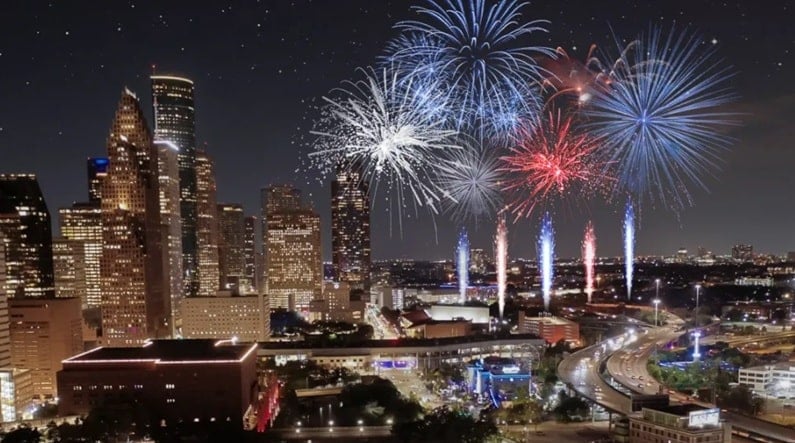 Free and Cheap Events in Houston - 4th of July in Skylawn