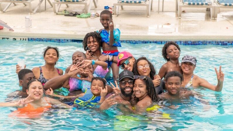 Camping in Houston – Best Campgrounds & Glamping (2025) 10 Camping in Houston - Yogi Bear's Jellystone Park