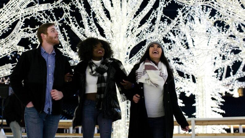 Free and Fun Events in Houston – November 21 - November 23 6 Free and fun events in Houston November 21 - 23 - Classic Christmas Alpine Adventure Lights Up Houston