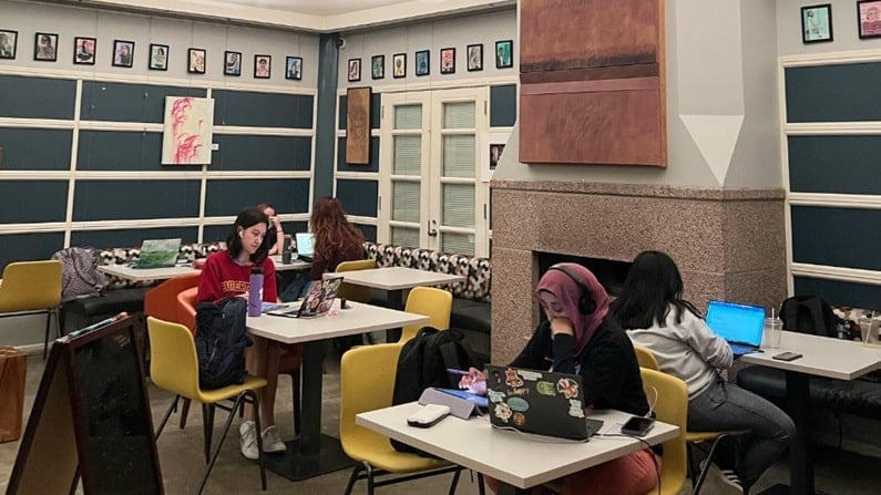 Places to Study in Houston - Rice Coffeehouse