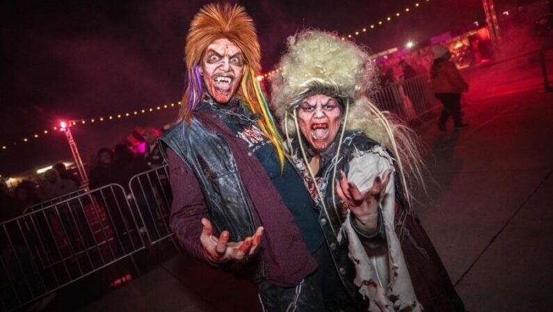 Valentine's Day events Houston - Love Bites: A Valentines Haunted House