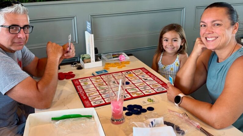 Restaurants with Playgrounds Houston: Fun Kid-friendly Dining for Families! 5 Restaurants with Playgrounds Houston - Dish Society
