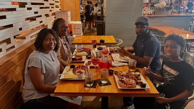 Things to do with kids in Sugar Land - Jupiter Pizza & Waffle Co.