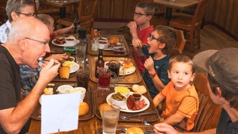 Best BBQ in Pearland - Spring Creek Barbeque