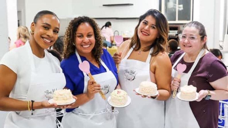 Houston picks May 18 - 21 2026 - Floral Heart Cake Decorating Experience