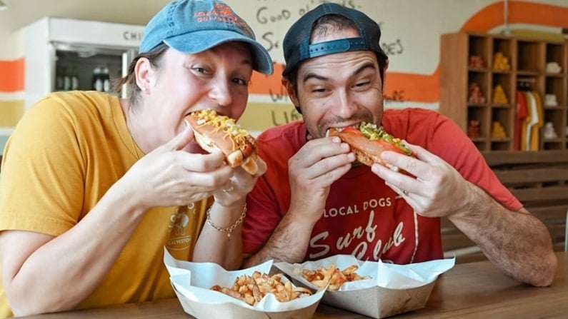 Galveston 4th of July - Hot Dog Eating contest