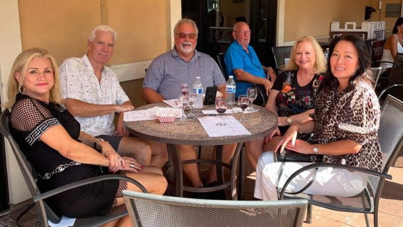 Houston Wine Bars - Brix Wine Cellars & Restaurant