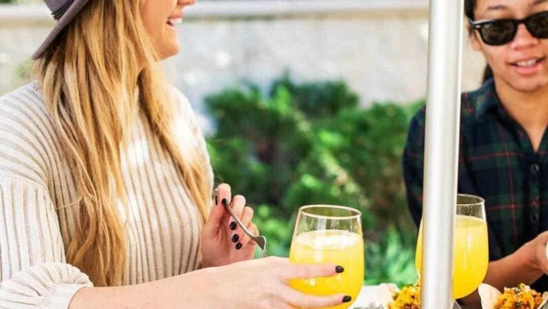 Best Sunday Bottomless Mimosa Brunches in Houston Under $40 3 Bottomless Mimosas Houston - Cyclone Anaya's