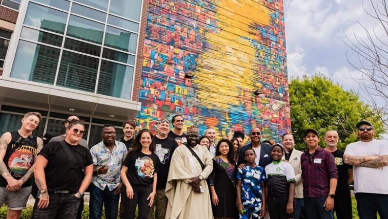 10+ Best Murals in Houston: Wall Art & Street Art Tour 4 Murals in Houston - Big Art. Bigger Change.
