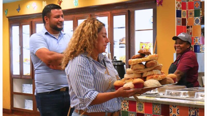 Best Kolaches Houston - El Bolillo Bakery