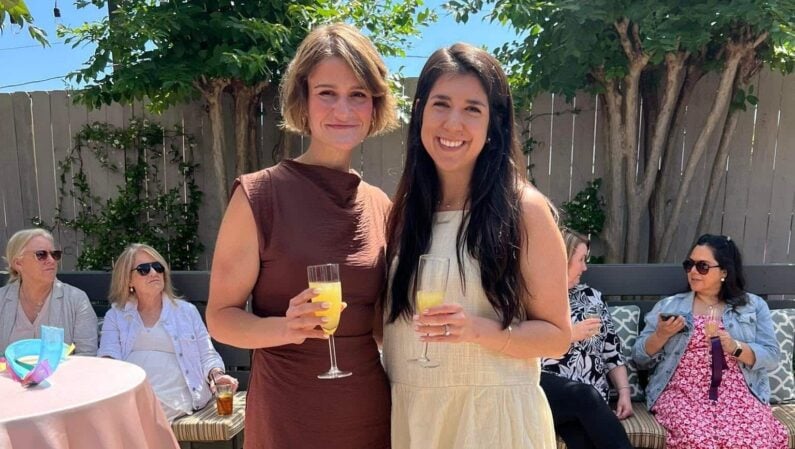 Best Sunday Bottomless Mimosa Brunches in Houston Under $40 4 Bottomless Mimosas Houston - Ouisie's Table