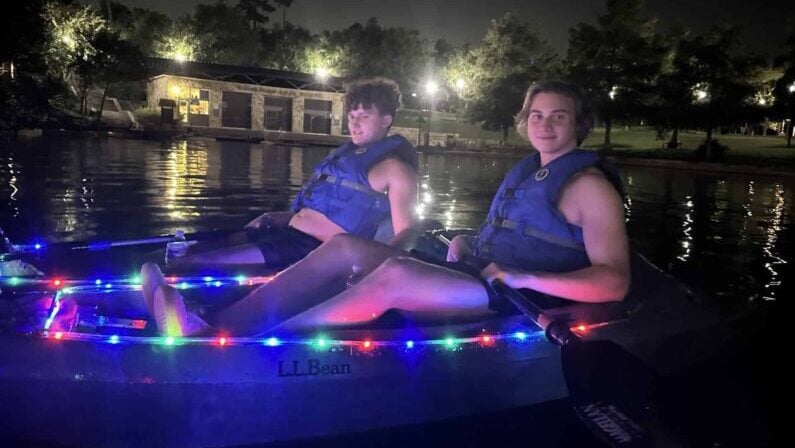 Fun, Free & Cheap Events | August 21 - August 23 5 Top weekend events in Houston August 21 - 23 2026 - Moonlight Paddle