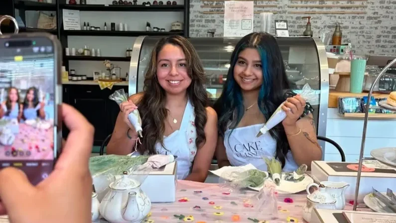 Houston Highlights: September 14 to September 17 – Food, Music, Arts & More 3 Houston picks September 14 to 17 2026 - Succulent Cupcake Decorating Experience
