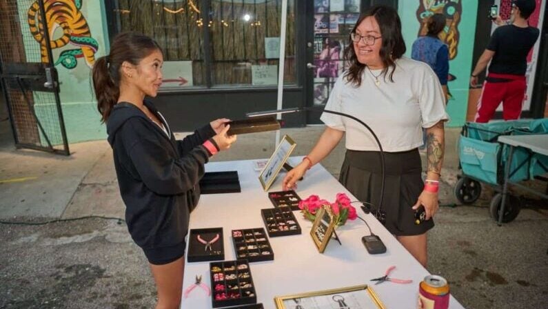 Houston Highlights: September 28 to October 1 – Food, Music, Arts & More 4 Houston picks September 28 - October 1 2026 - Mid Main First Thursday Block Party