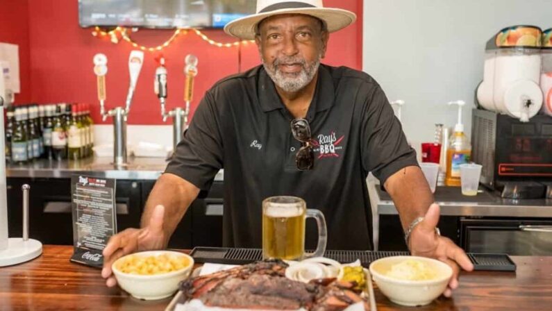 10 Best BBQ Spots in Houston: Top Texas Craft Barbecue 5 Best BBQ in Houston - Ray’s Real Pit BBQ Shack