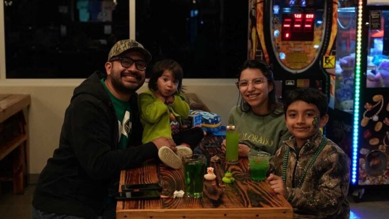 10 Best Kid-Friendly Breweries in Houston with Outdoor Games 4 Kid Friendly Breweries Houston - SpindleTap Brewery