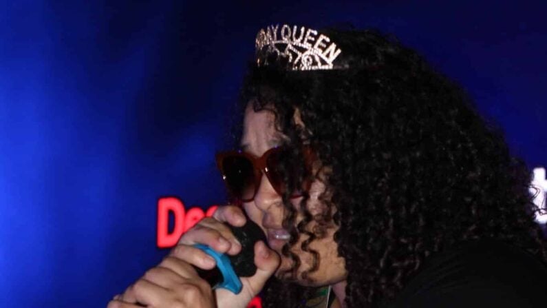 Best Karaoke Bars in Houston for High-Energy Weekend Fun 4 Karaoke Bars Houston - Voice Karaoke Bar