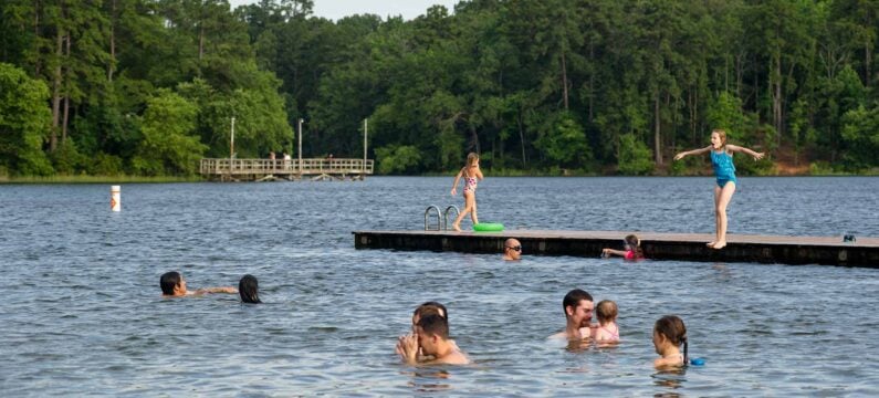 Best Fall Trips & Road Trip Getaways from Houston 3 Fall road trips Houston - Tyler State Park & Historic Tyler
