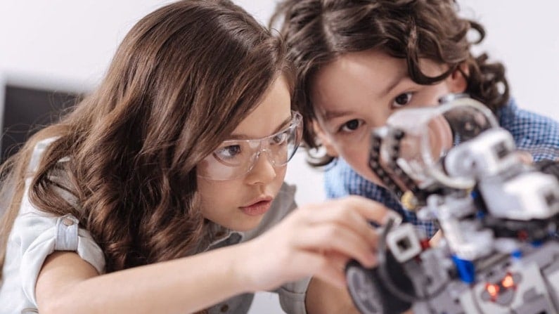 Thanksgiving Break Camps in Houston - Mad Science Houston Lab Thanksgiving Camp